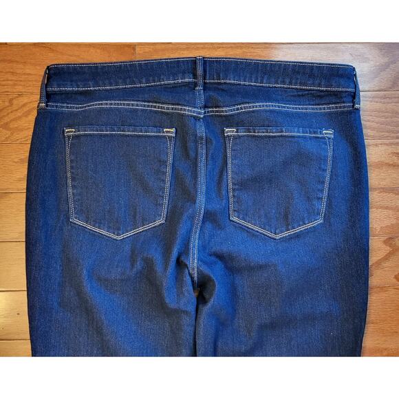 Old Navy Jeans Women Size 18 Mid-Rise WOW Boot-Cut Dark Denim Jeans - Picture 4 of 12